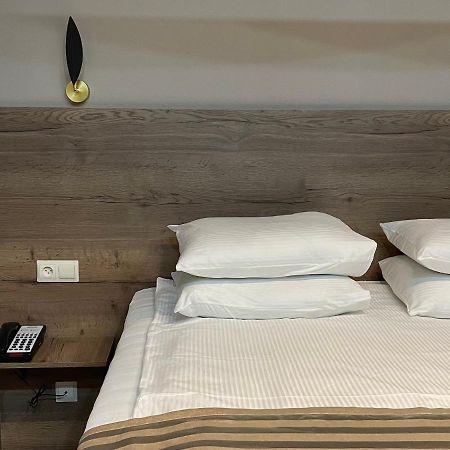Hotel Gloria Deluxe Borovoje Eksteriør billede