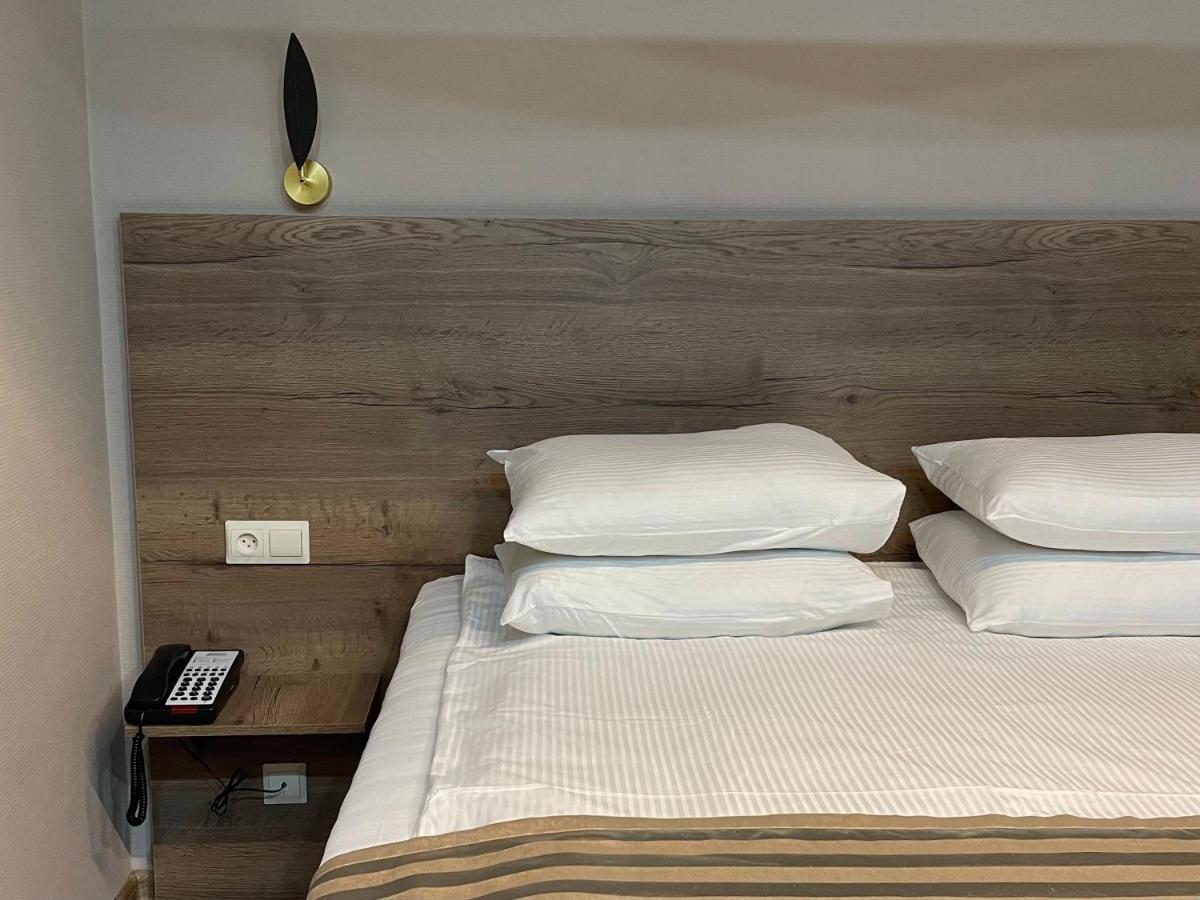 Hotel Gloria Deluxe Borovoje Eksteriør billede